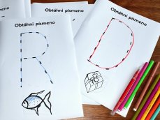 Pracovní listy – Obtáhni písmeno